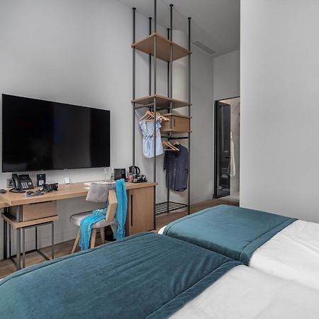 Hellenic Vibes Smart Hotel Athen Eksteriør billede A room at the hotel