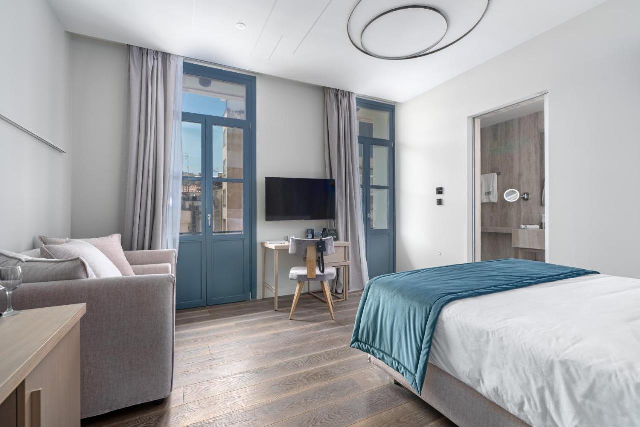 Hellenic Vibes Smart Hotel Athen Eksteriør billede A room at the hotel