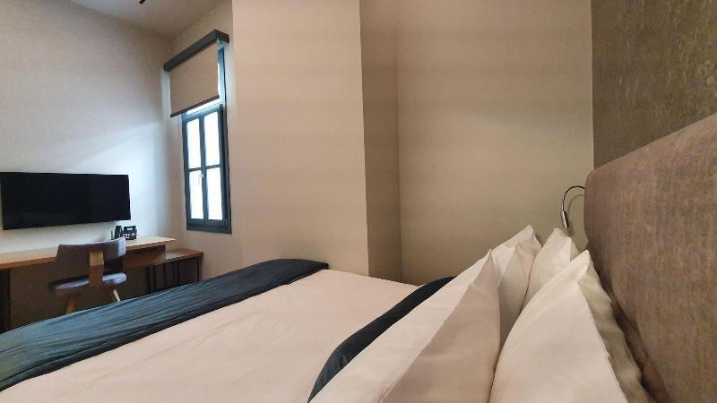 Hellenic Vibes Smart Hotel Athen Eksteriør billede A room at the hotel