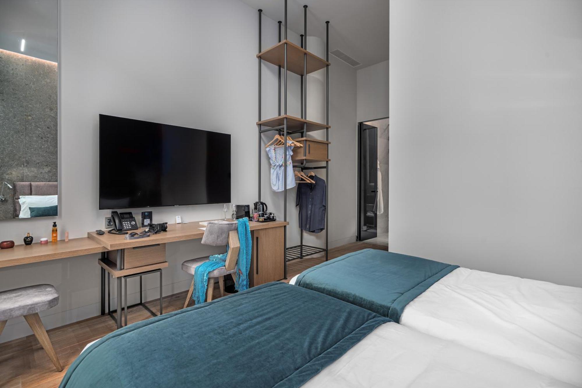 Hellenic Vibes Smart Hotel Athen Eksteriør billede A room at the hotel
